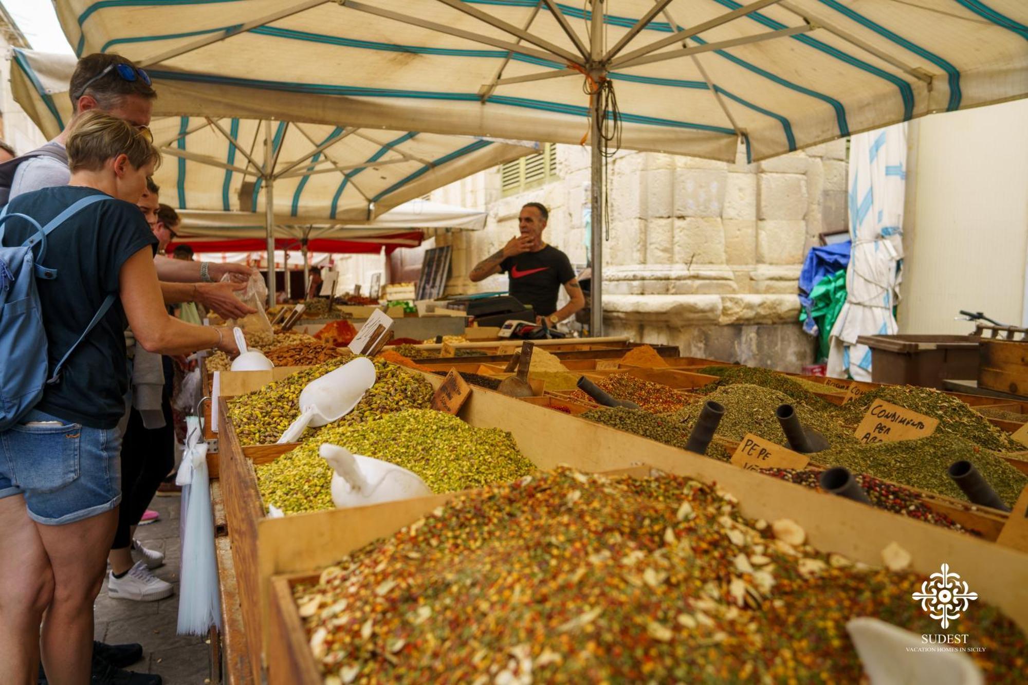 La Terrazza Sull'Antico Mercato Di Ortigia Συρακούσες Εξωτερικό φωτογραφία